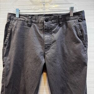 Tommy Bahama Cotton Flat Front Gray Chinos 32x32